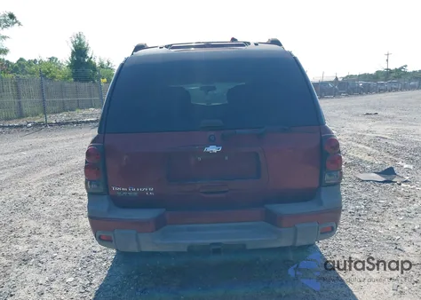 2005 Chevrolet Trailblazer Ext Ls z USA, uszkodzony, nr VIN 1GNET16M956151413